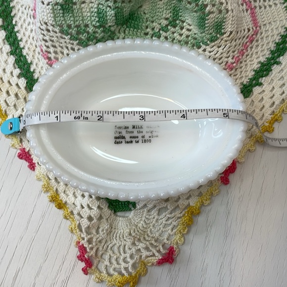 Vintage White Milk Glass Hen on the Nest Covered Dish Farmhouse Decor - Picture 7 of 8